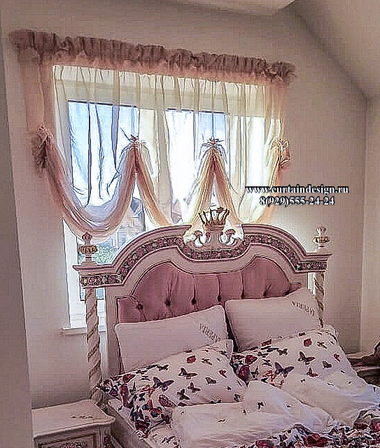 Австрийская штора для нежной детской комнаты Австрийская штора для нежной детской комнаты.